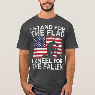 Jag står för flaggan I Kneel för fallet T Shirt