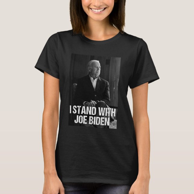 Jag står med Joe Biden 1 T Shirt (Framsida)