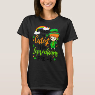 Jag studerar de närmaste Leprechaunsarna i St Patr T Shirt