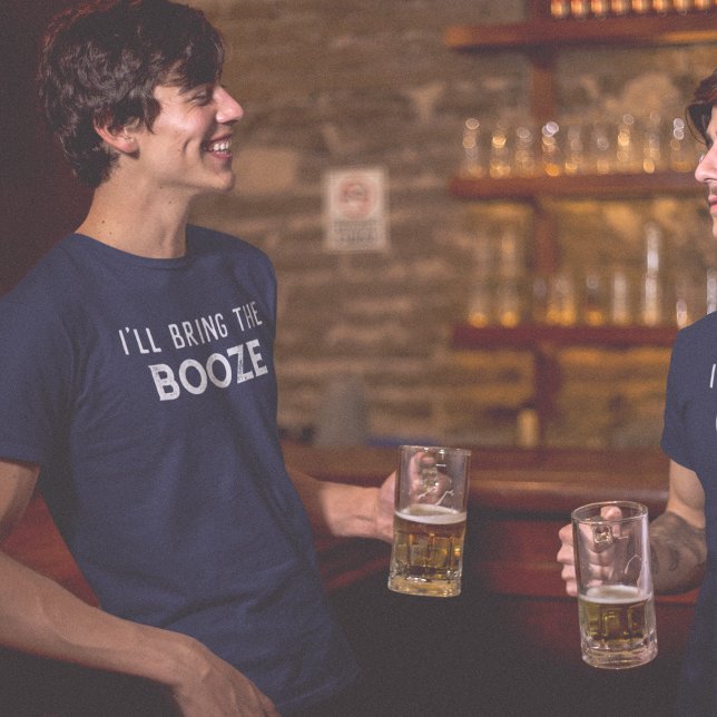 "Jag tar med mig Sprit"-Bröllopsfesten T Shirt (Skapare uppladdad)