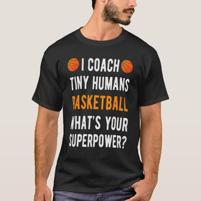 Jag tränar Tiny Humans Basketball Hooper Kids Pe S T Shirt (Framsida)