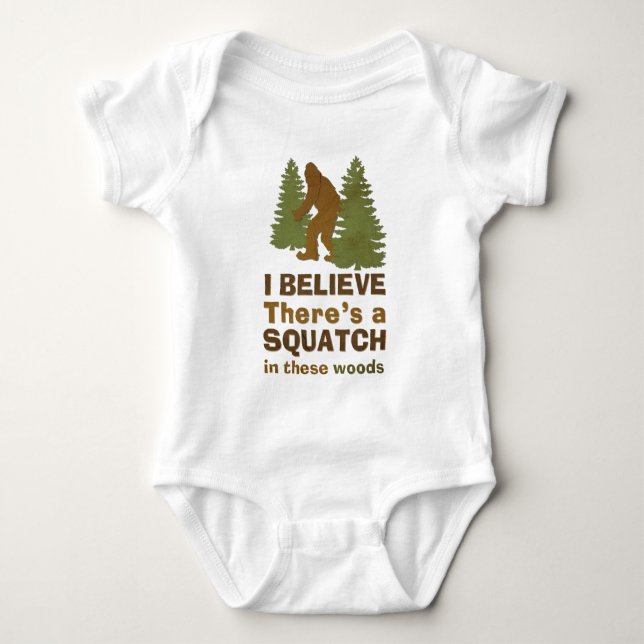 Jag tror att det finns en SQUATCH i skogen Tee (Framsida)