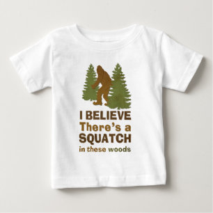 Jag tror att det finns en SQUATCH i skogen Tee