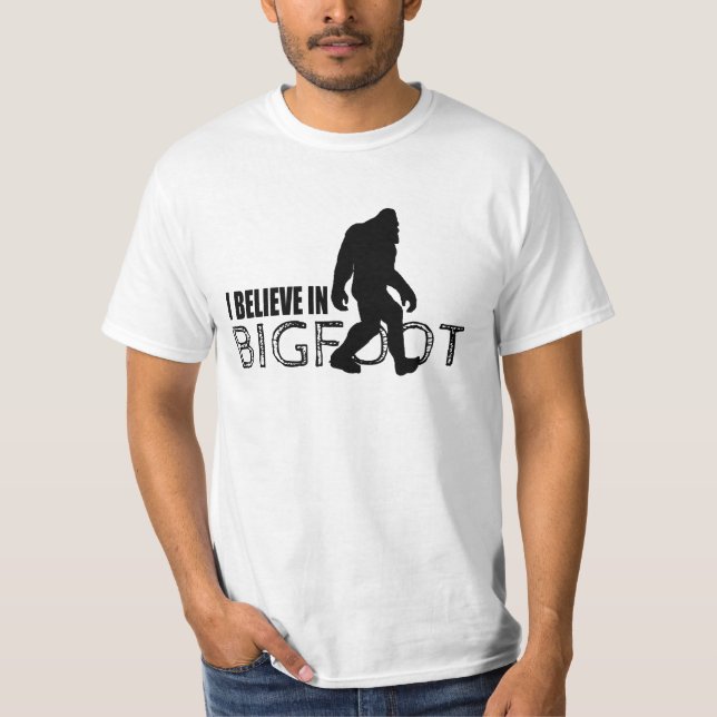 Jag tror i Bigfoot roliga Sasquatch Tee Shirt (Framsida)