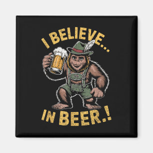 Jag tror på Beer Funny Bigfoot Lederhosen Joke Magnet