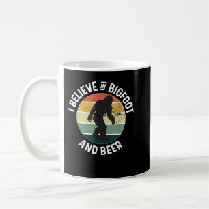 Jag tror på Bigfoot och öl sasquatch T-Shirt Kaffemugg