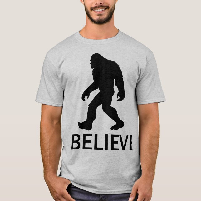 Jag tror på Bigfoot T Shirt (Framsida)