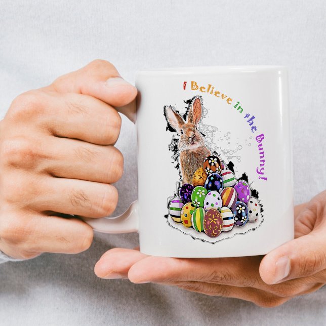 Jag tror på Bunny! Påskhare Eggs Kaffemugg (I Believe in the Bunny! Easter Bunny Eggs. Coffee Mug)