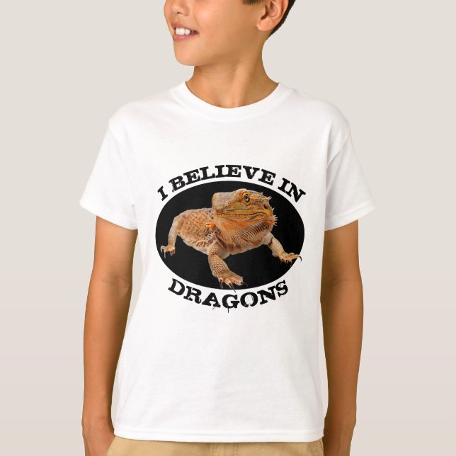 "Jag tror på Dragons" med böjd Dragon T Shirt (Framsida)