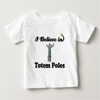 Jag tror på totem-stolpar t-shirt