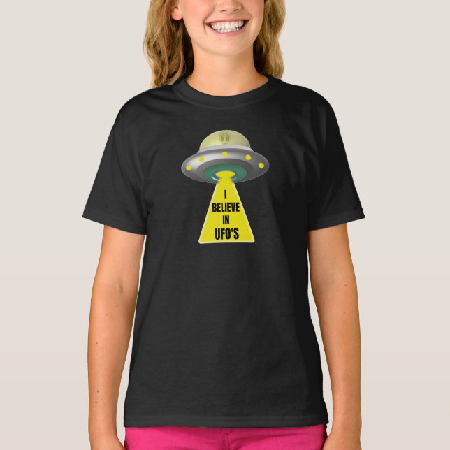 Jag tror på UFO:s Alien Spaceship T-Shirt (Framsida)