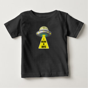 Jag tror på UFO:s Alien Spaceship T-Shirt