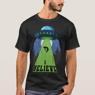 Jag tror UFO Flies Saucers Alien Ufologist Funny T Shirt