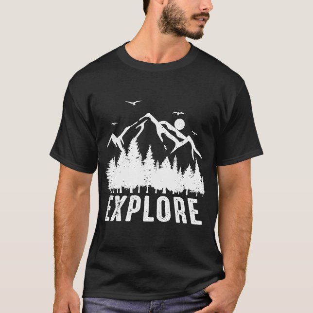 ”Jag Utforskar i Berg” Äventyrs-T-shirt T Shirt (Framsida)