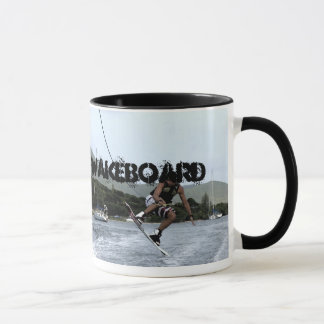 JAG VAKNAR UPP TILL WAKEBOARD MUGG