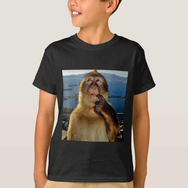 Jag väntar Goated Tänkande Apa Meme T Shirt (Framsida)