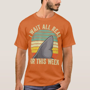 Jag väntar hela året på den här veckans konstiga h t shirt