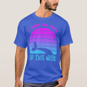 Jag väntar hela året på den här veckans konstiga h t shirt