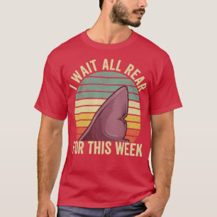 Jag väntar hela året på den här veckans konstiga h t shirt