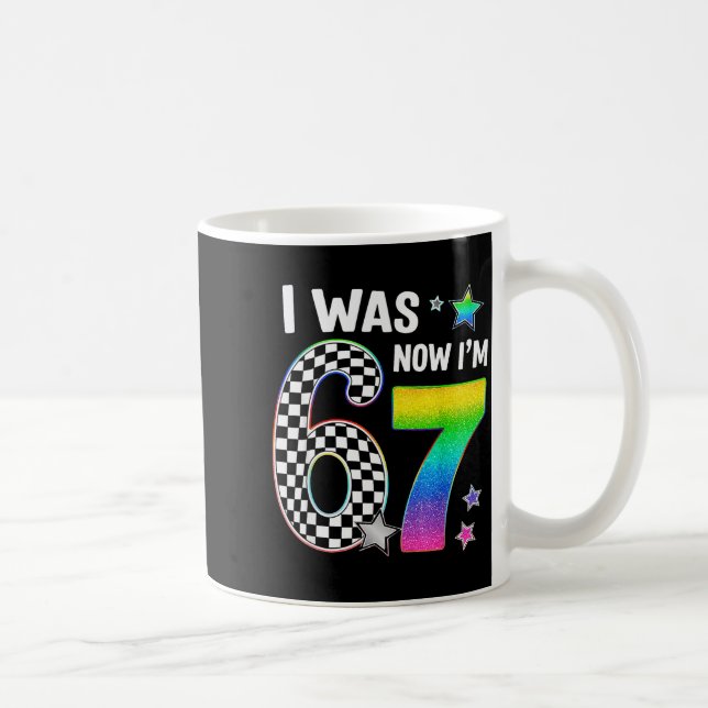 Jag var 6 nu är jag 7 67 sju år födelsedag flickor kaffemugg (Höger)