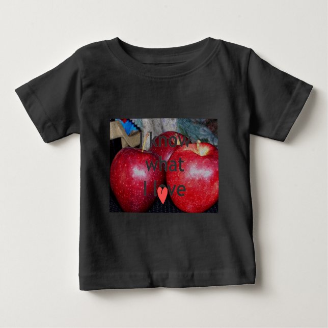 "Jag vet vad jag Kärlek" - Apple-ThLED-design T Shirt (Framsida)
