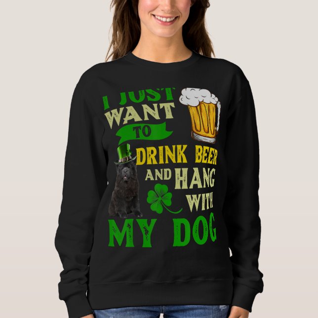 Jag vill bara dricka öl och hålla mig med min hjär t shirt (Framsida)