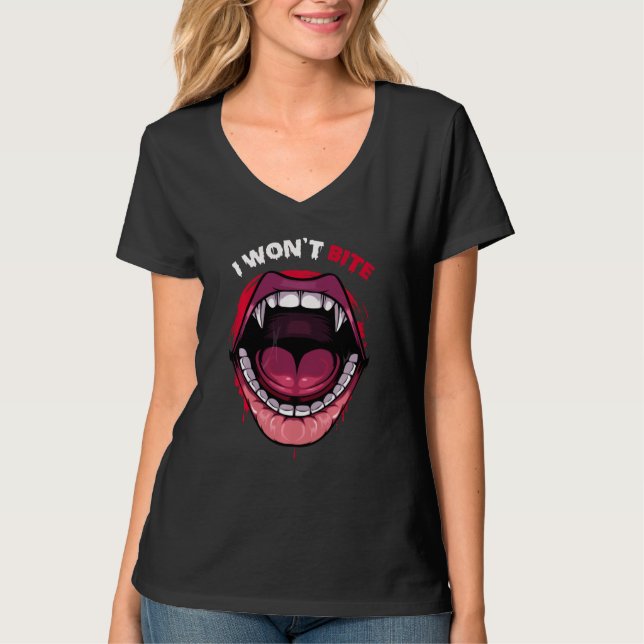 Jag vill inte Bita Vampire Teeth Red Läppar Scary  T Shirt (Framsida)
