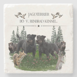 Jagdskräcker Bo mot Renbrad Kennel. HP Bärbar dato Stenunderlägg