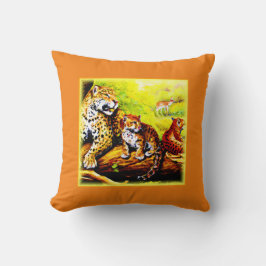 Jaguar Mamma och Unge Relaxing i Jungle. Köp nu Kudde