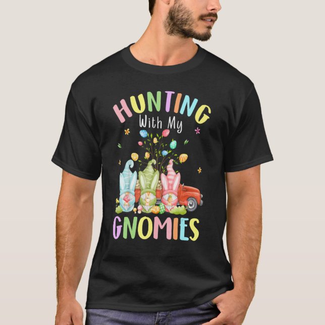 Jakt med mina Gnomies Påsk tre Gnomes Eggs B T Shirt (Framsida)