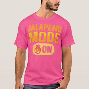 Jalapeno-läge på offerten för ett kryddigt Chili P T Shirt