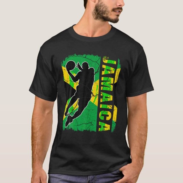 Jamaican Basketball Player Jamaica Flagga Basketba T Shirt (Framsida)