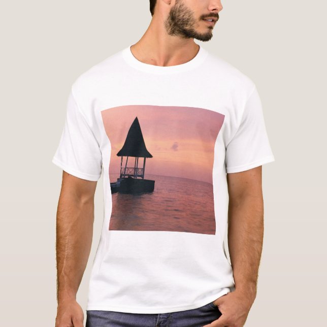 Jamaican Sunset T Shirt (Framsida)