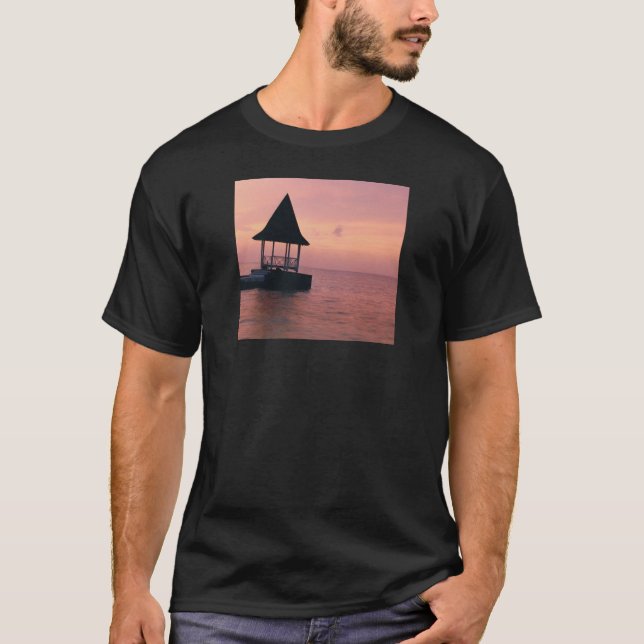 Jamaican Sunset T Shirt (Framsida)