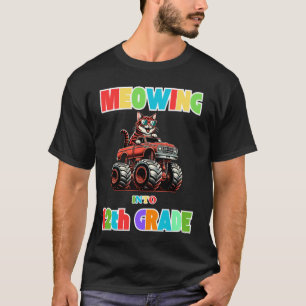 Jamande in i 12:e klass Rolig katt monstertruck T Shirt