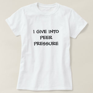 jämliket pressar t-shirt