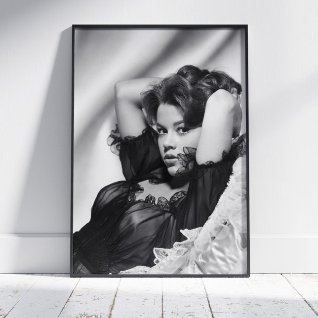 Jane Fonda Poster ~ Black and White ~ Wall Decor (Skapare uppladdad)