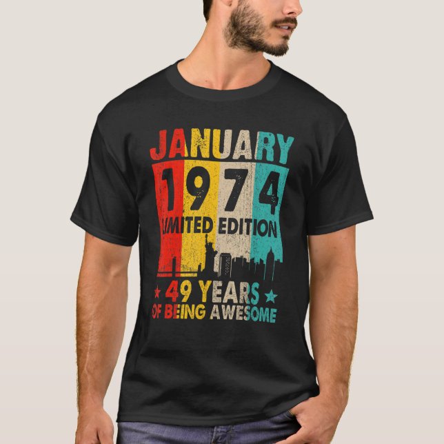 Januari 1974 Begränsad utgåva 49 år av Awe T Shirt (Framsida)