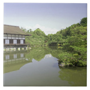 Japan, Kyoto, Japanska trädgården vid Heian Shrine Kakelplatta
