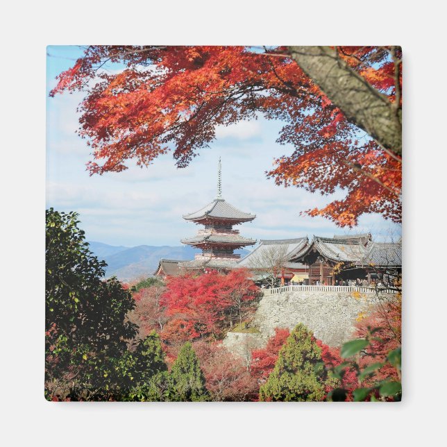 Japan, Kyoto. Kiyomizu-templet i hösten färg Magnet (Framsidan)