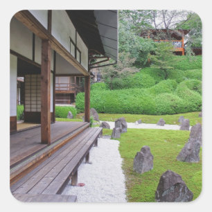 Japan, Kyoto. Stenträdgård i tystnad Fyrkantigt Klistermärke
