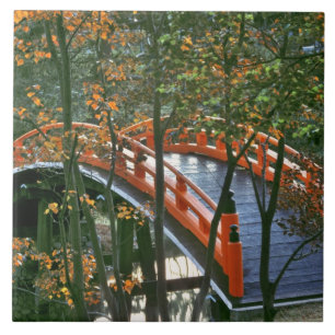 Japan, Nara prefektur, Nara. Royal Bridge lyser Kakelplatta