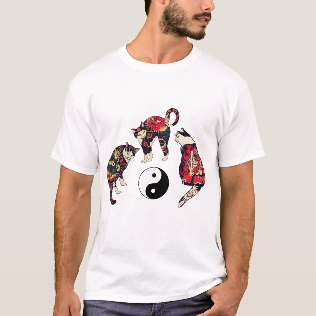 JAPANESE CATS,DRAGON RED DJÄVULEN TATTOOS,YIN YANG T SHIRT (Framsida)