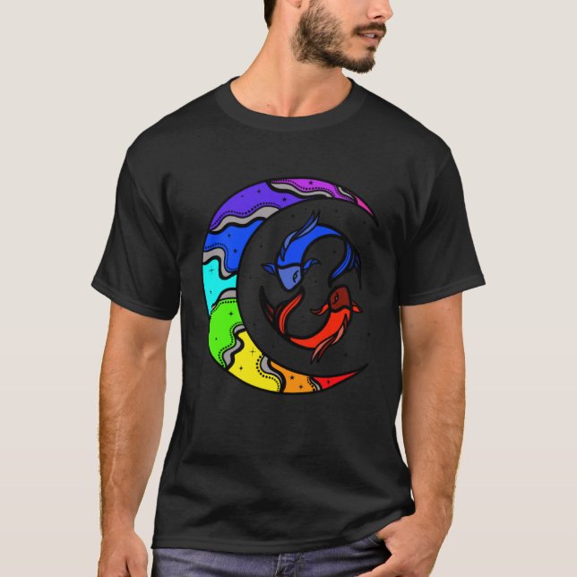 Japanese Koi Fish and Crescent Moon With Rainbow C T Shirt (Framsida)