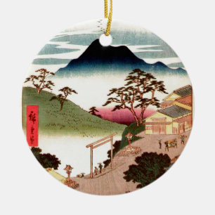 Japansk by med berg julgransprydnad keramik