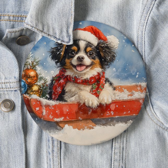Japansk Chin Hund i släde Låt det snöa jul Knapp (In Situ)
