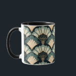 Japansk inspirerad Teal & Beige Fläkt Mugg<br><div class="desc">Den här fantastiska utformningen visar på en komplicerad arrangemang av japanska Art nouveau-inspirerade motiv i fläkt, som har en harmonisk palett av guld, teal, kräm och marin. Det lagrade fläkt-mönster skapar djup och rörelse, medan de metalliska guld-accenterna tillför en lyxande beröring. Med sin blandning av traditionell asiatisk konst och 1920-talet...</div>