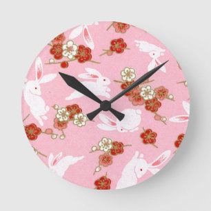 Japansk konst: Rosa Sakuras & Rabbits Wall Clock Rund Klocka