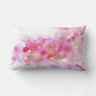 Japansk körsbärsträd med pastellrosa blomningar lumbarkudde