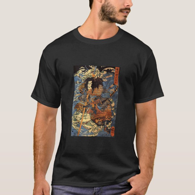 Japansk Retro-pil, skadad Samurai Riding Sea Cr T Shirt (Framsida)